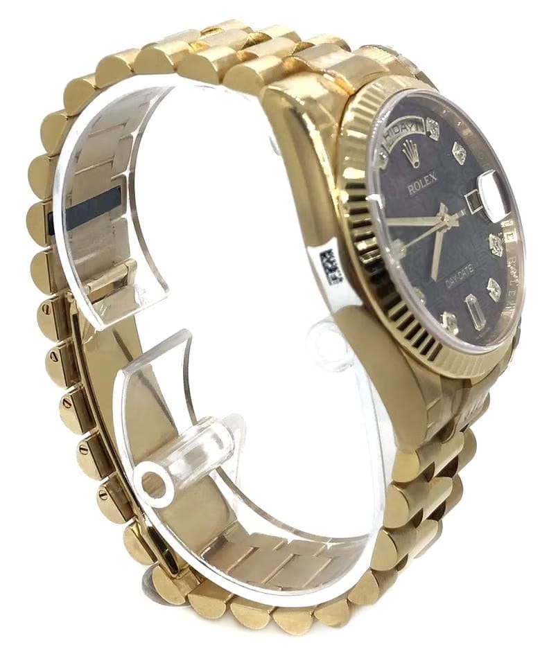 Rolex | Day-Date | 118238 | Yellow gold | 36 mm | Yellow gold | Mother of pearl | Automatic
