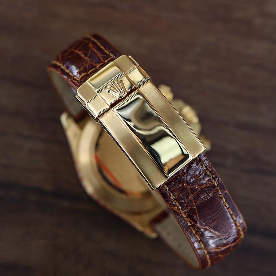 Rolex | Daytona | 16518 | Yellow gold | 40 mm | Crocodile skin | White | Automatic