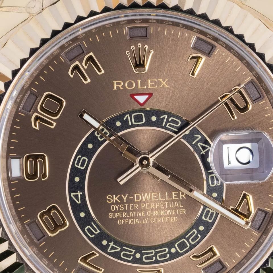 Rolex | Sky-Dweller | 326135 | Rose gold | 42 mm | Leather | Brown | Automatic