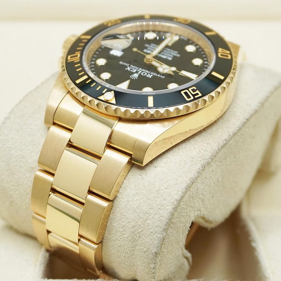 Rolex | Submariner | 126618LN | Yellow gold | 40 x 41 mm | Yellow gold | Black | Automatic