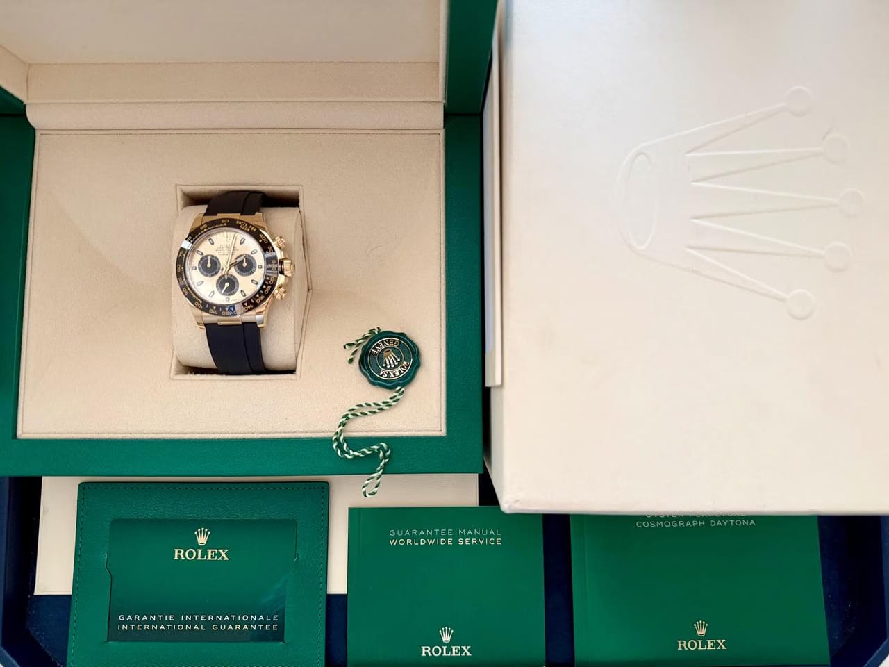 Rolex | Daytona | 116518LN | Yellow gold | 40 mm | Rubber | Champagne | Automatic