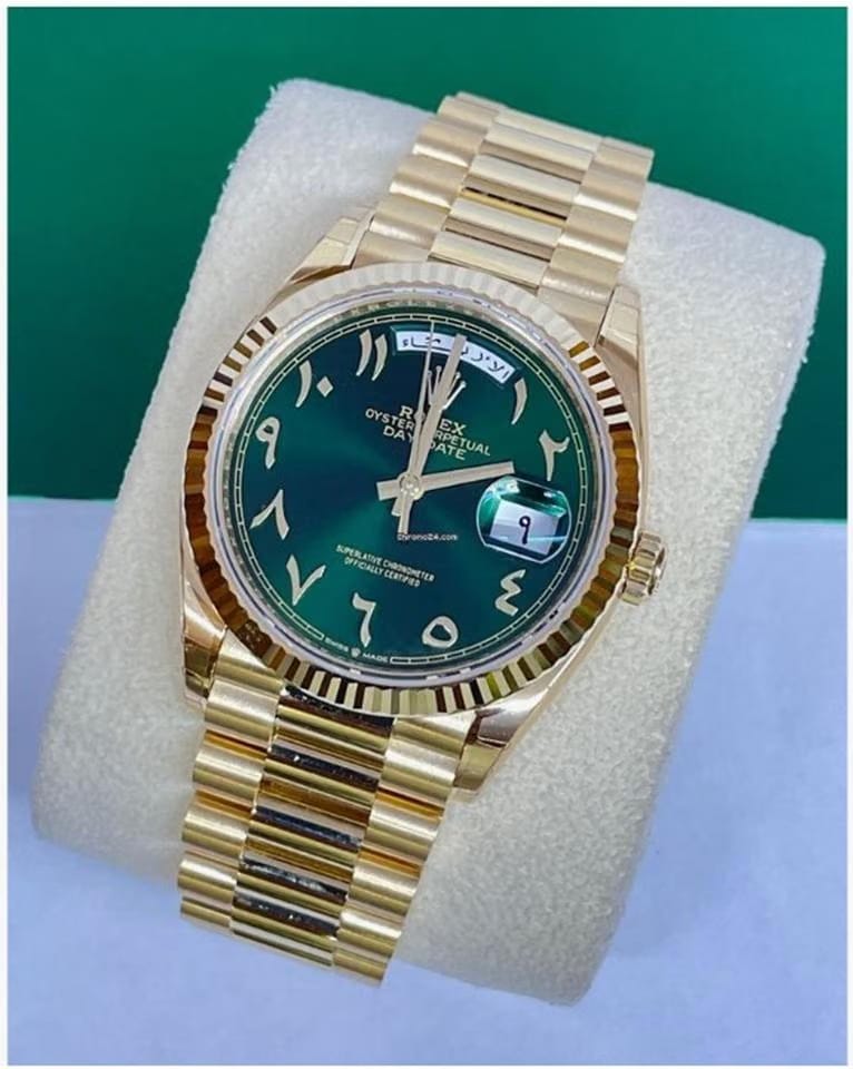 Rolex | Day-Date | 128238 | Yellow gold | 36 mm | Yellow gold | Green | Automatic