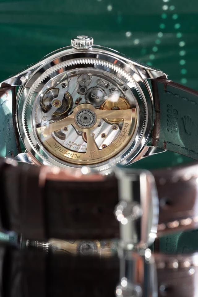 Rolex | 1908 | 52506 | Platinum | 39 mm | Leather | Blue | Automatic