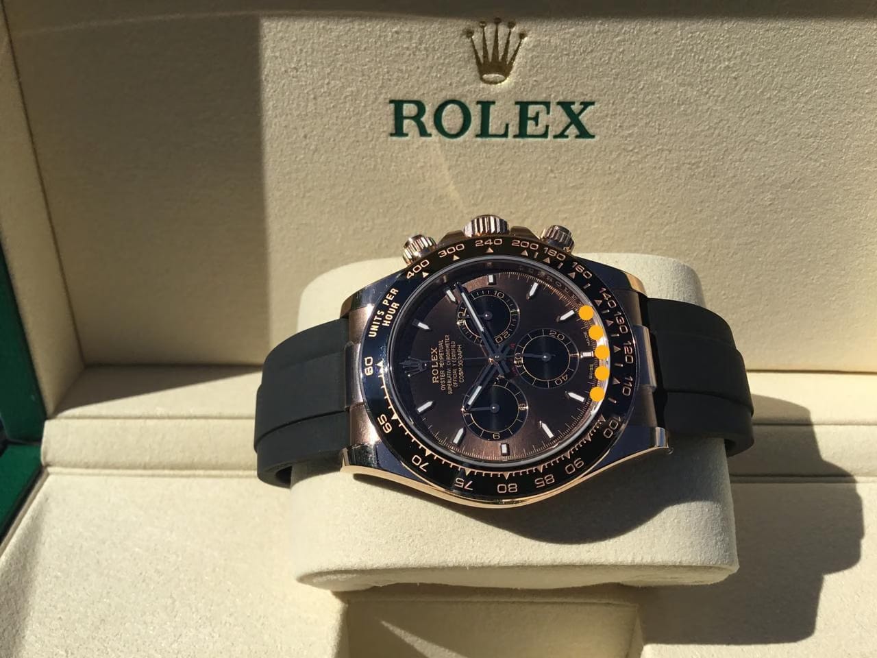 Rolex | Daytona | 126515LN | Rose gold | 40 mm | Rubber | Brown | Automatic