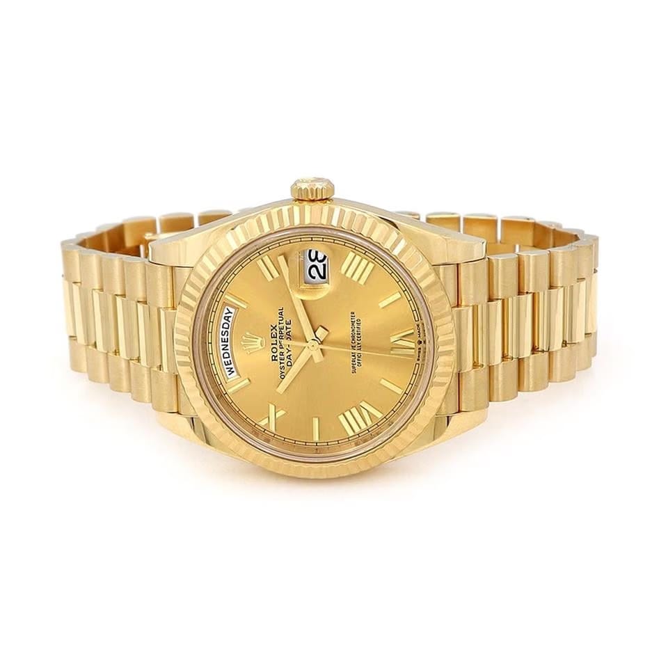 Rolex | Day-Date | 228238 | Yellow gold | 40 mm | Yellow gold | Gold | Automatic