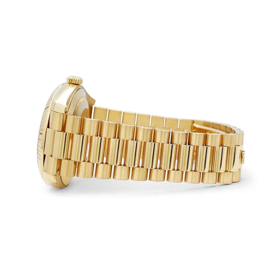 Rolex | Day-Date | 228238 | Yellow gold | 40 mm | Yellow gold | Gold | Automatic
