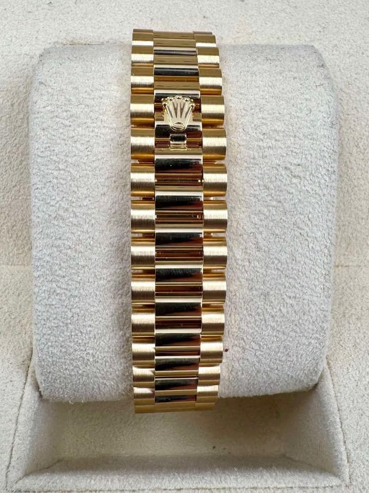 Rolex | Datejust | 278278 | Yellow gold | 31 x 37 mm | Yellow gold | Green | Automatic