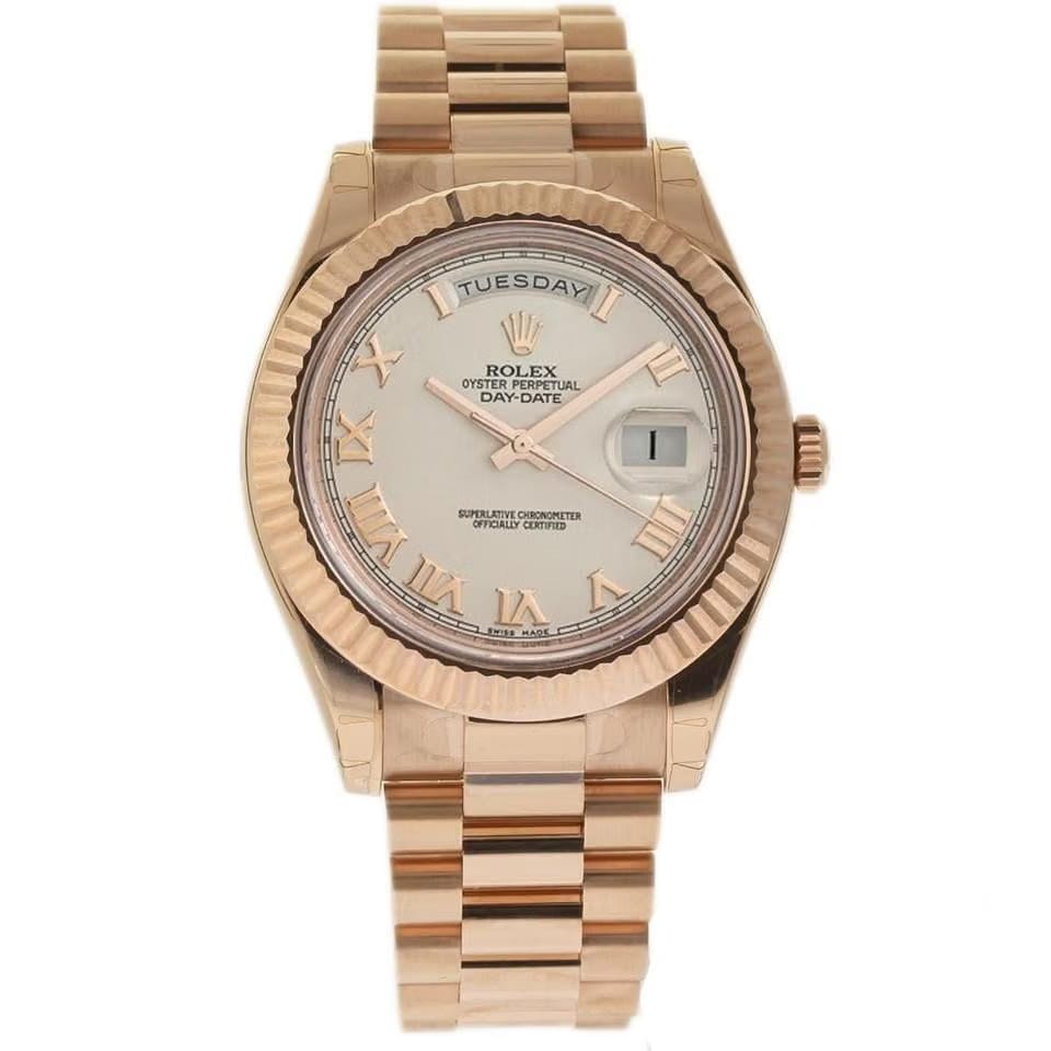 Rolex | Day-Date | 218235 | Rose gold | 41 mm | Rose gold | Champagne | Automatic