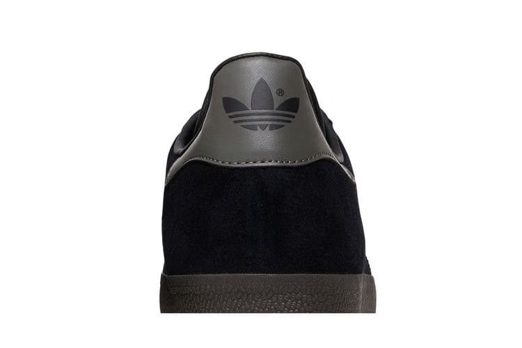 Gazelle Black Gold Metallic Gum