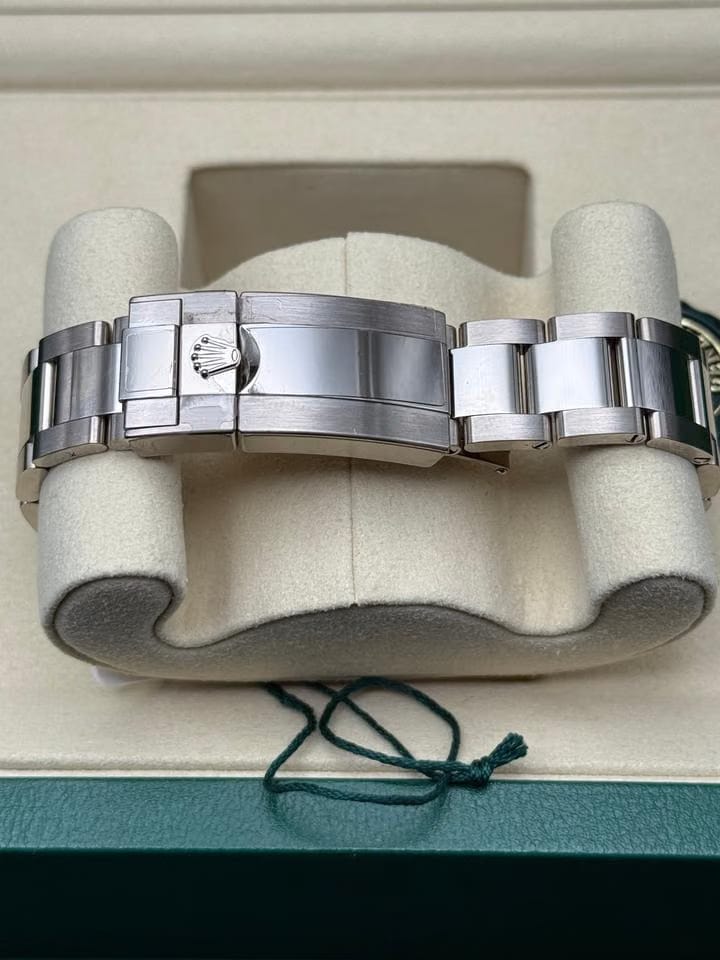 Rolex | Daytona | 126509 | White gold | 40 mm | White gold | Black | Automatic