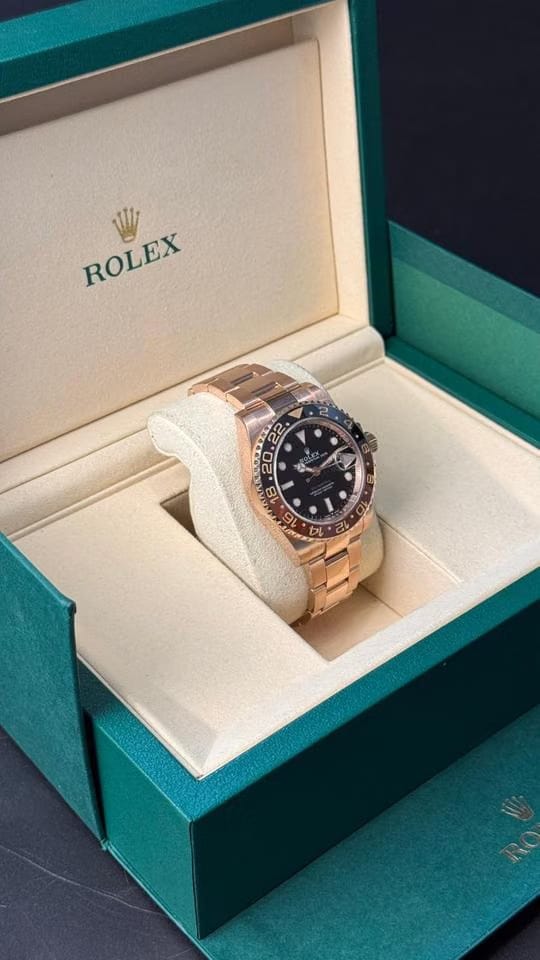Rolex | GMT-Master II | 126715CHNR | Steel | 40 mm | Rose gold | Black | Automatic