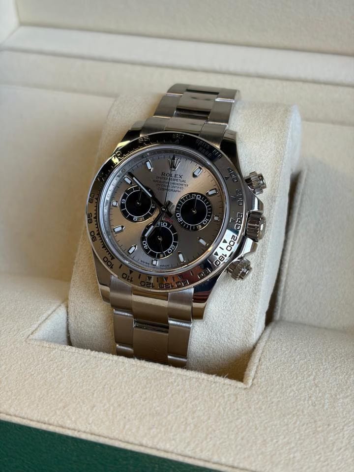 Rolex | Daytona | 116509 | White gold | 40 mm | White gold | Silver (solid) | Automatic