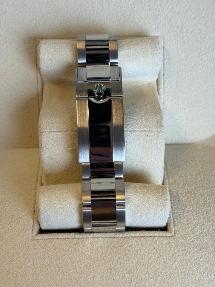 Rolex | Daytona | 116509 | White gold | 40 mm | White gold | Silver (solid) | Automatic