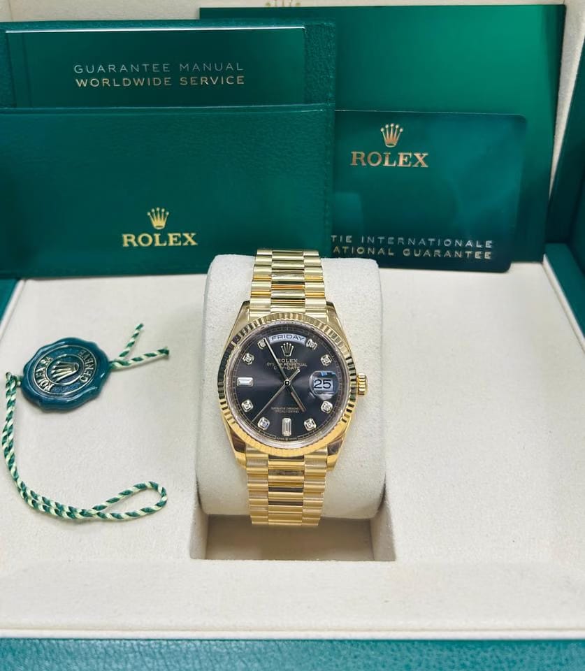 Rolex | Day-Date | 128238 | Yellow gold | 36 x 43 mm | Yellow gold | Grey | Automatic