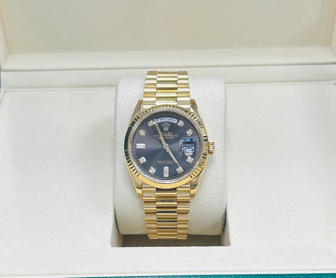 Rolex | Day-Date | 128238 | Yellow gold | 36 x 43 mm | Yellow gold | Grey | Automatic
