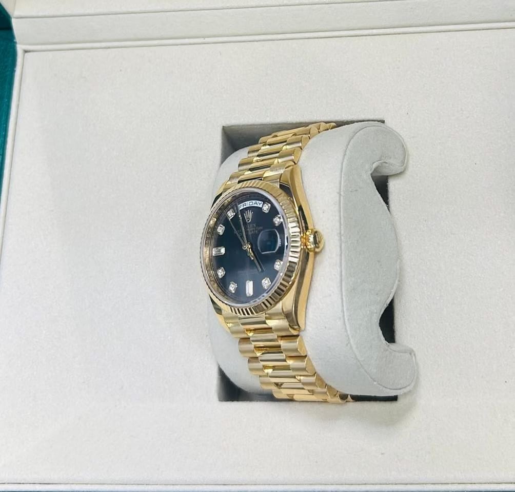 Rolex | Day-Date | 128238 | Yellow gold | 36 x 43 mm | Yellow gold | Grey | Automatic