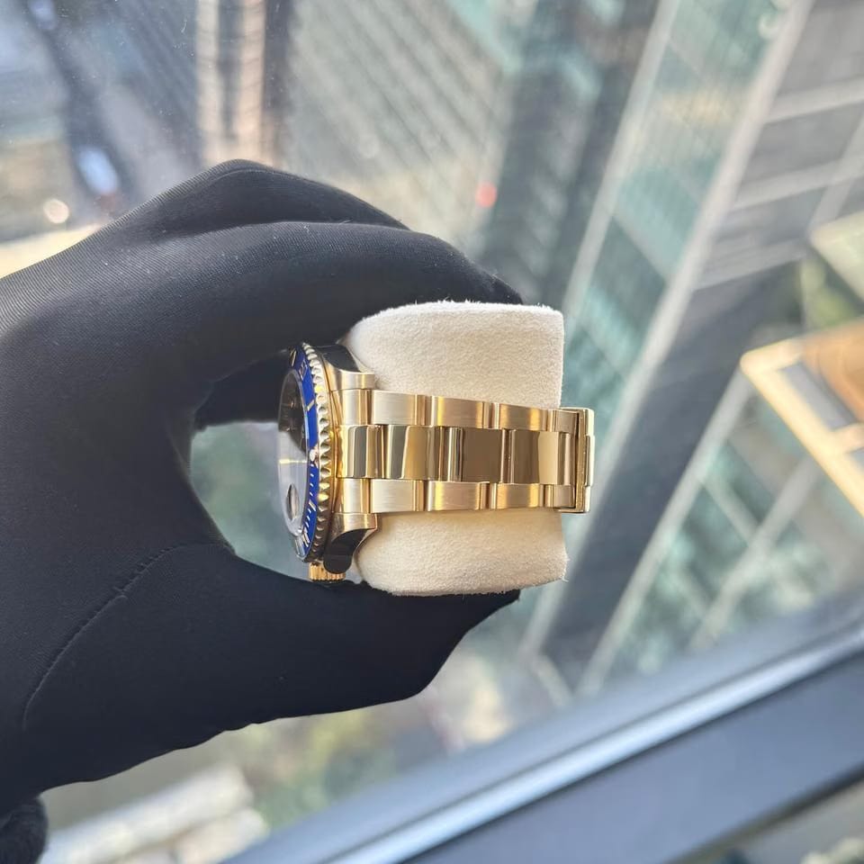 Rolex | Submariner | 126618 | Yellow gold | 41 mm | Yellow gold | Blue | Automatic