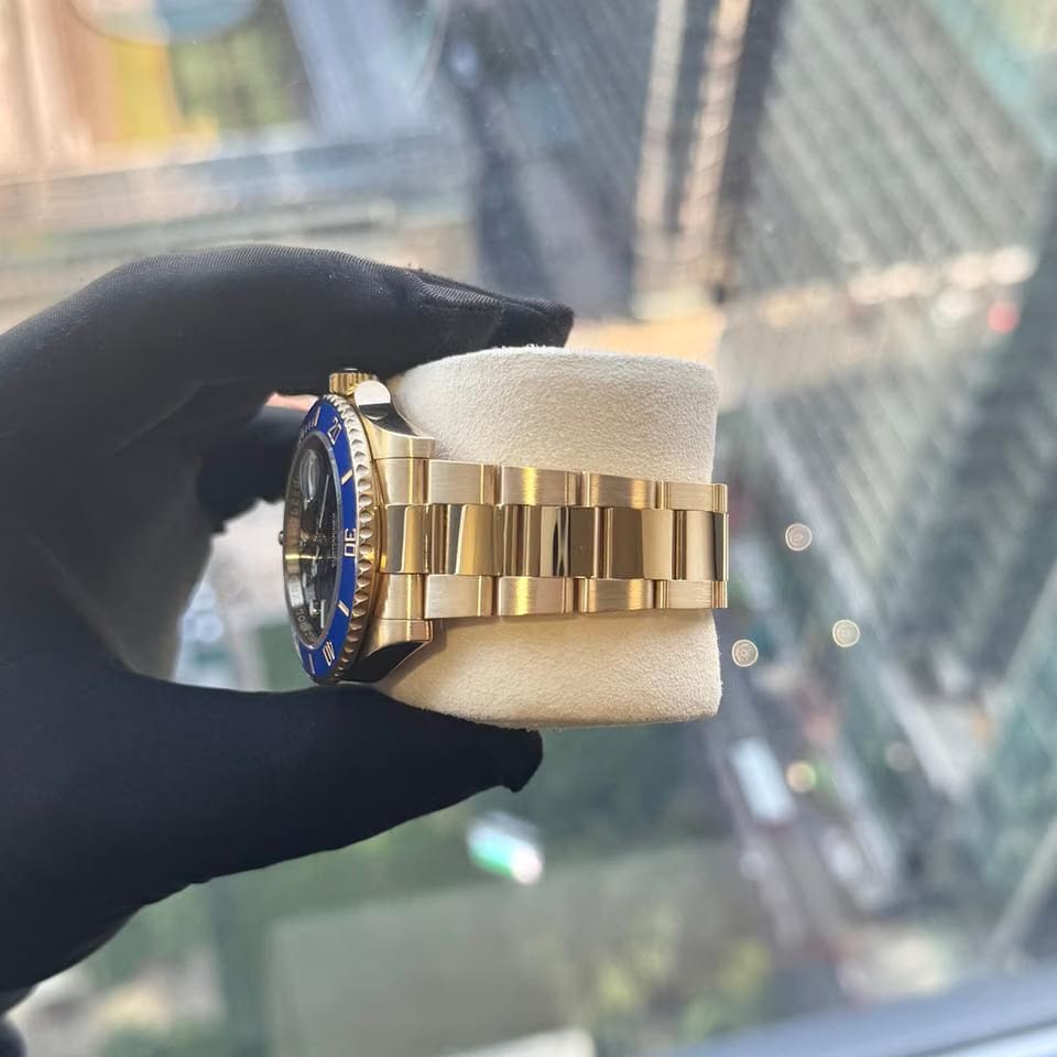Rolex | Submariner | 126618 | Yellow gold | 41 mm | Yellow gold | Blue | Automatic