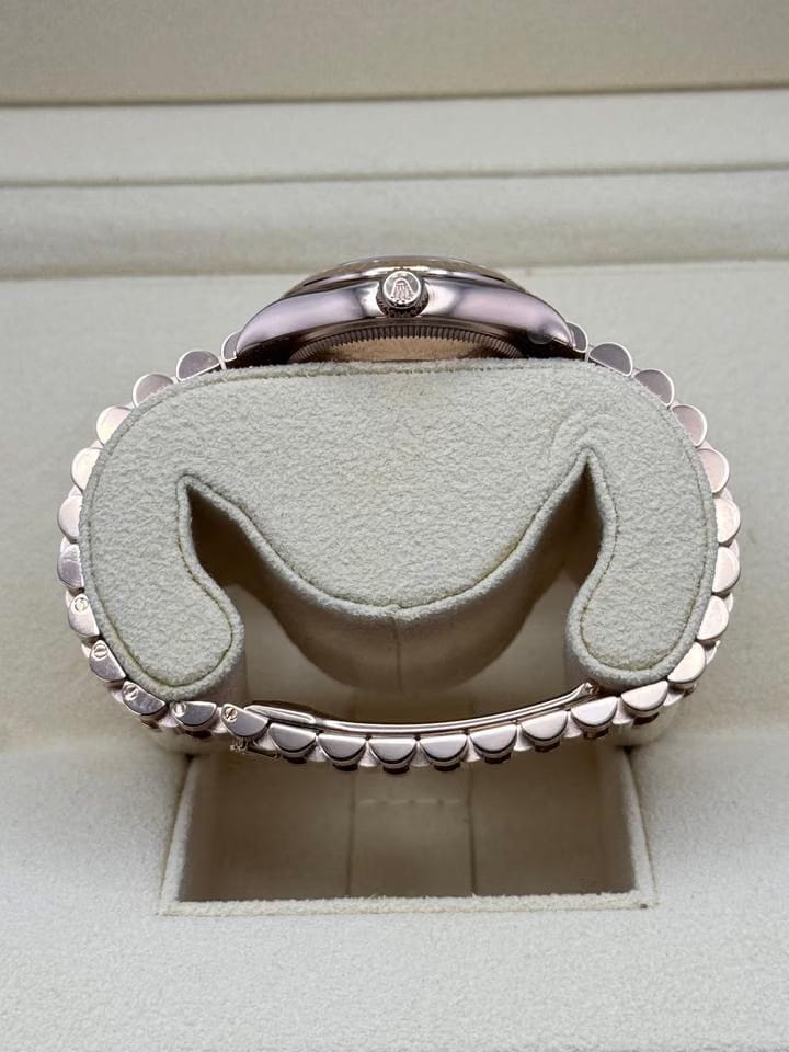 Rolex | Datejust | 278275 | Rose gold | 31 mm | Rose gold | Mother of pearl | Automatic