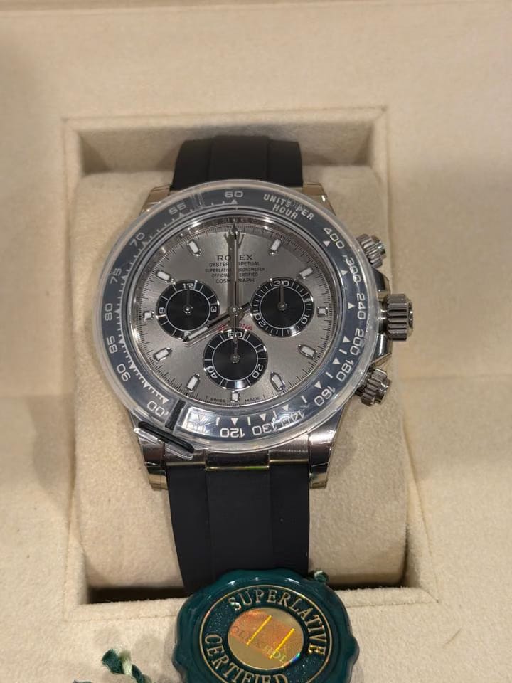 Rolex | Daytona | 116519LN | Steel | 40 x 43 mm | Rubber | Grey | Automatic