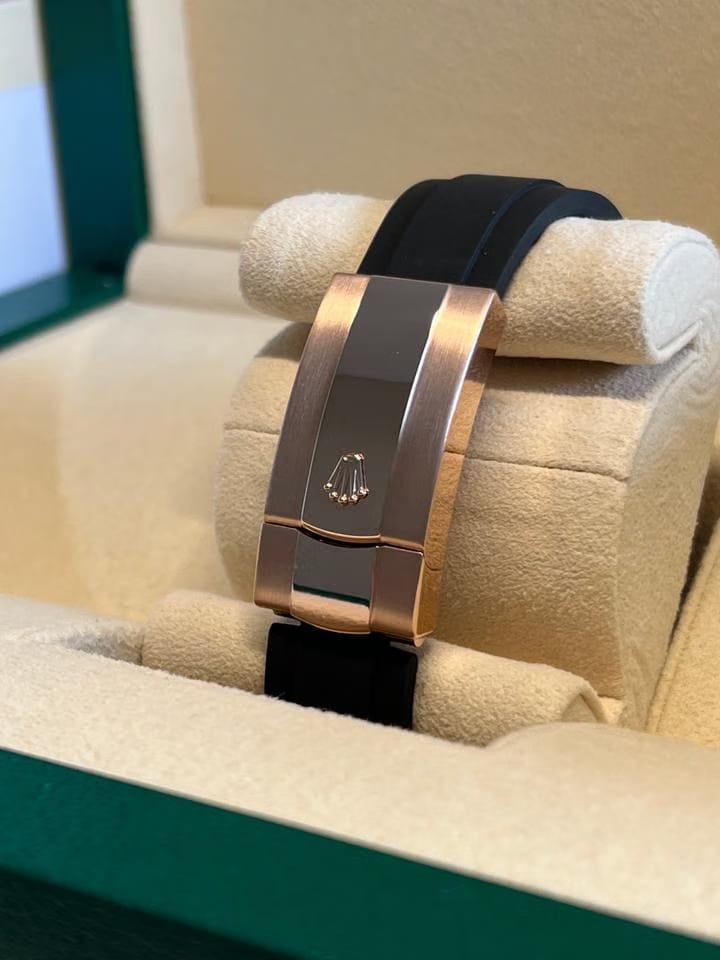 Rolex | Sky-Dweller | 326235 | Rose Gold | 42 Mm | Grey | Automatic