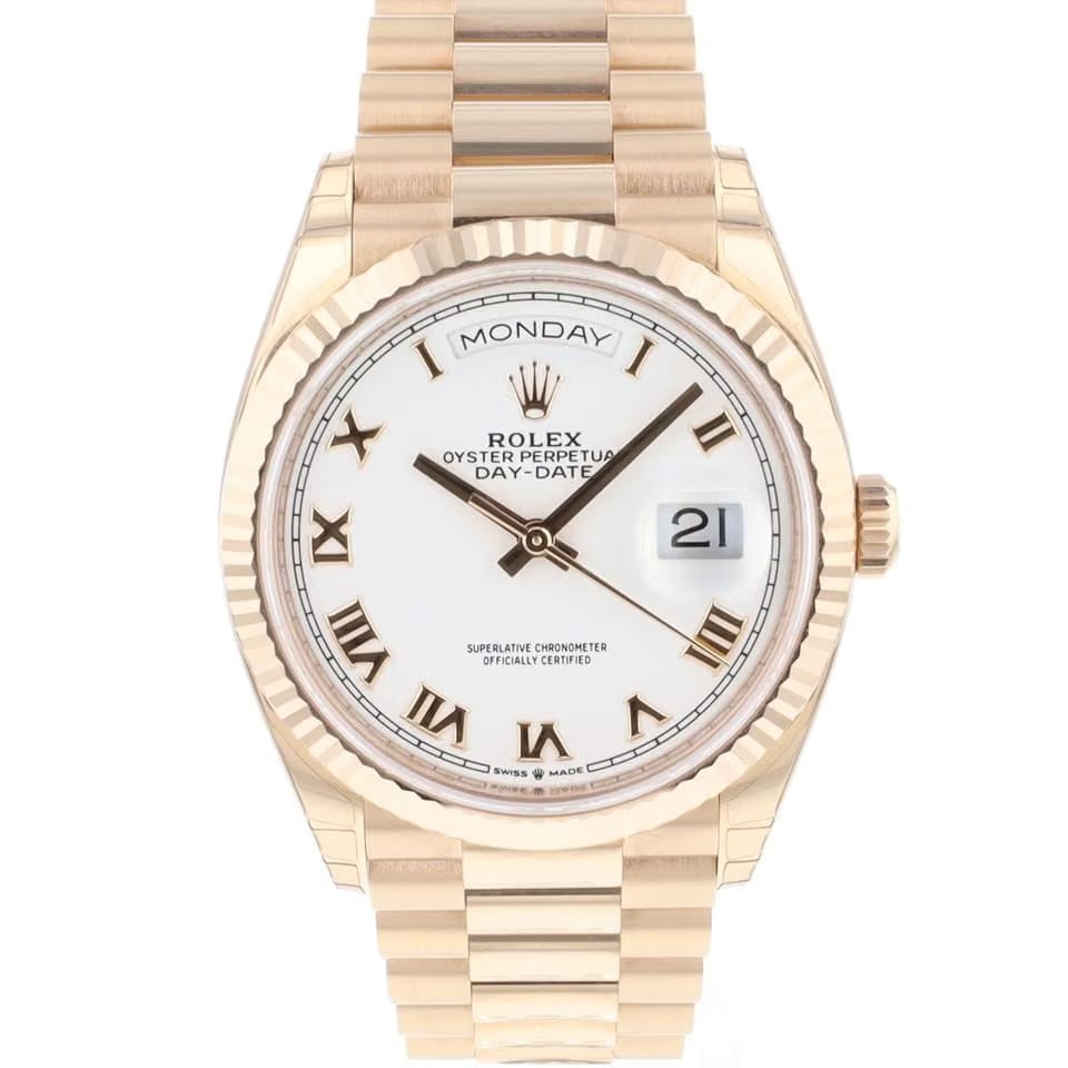 Rolex | Day-Date | 128235 | Rose gold | 36 mm | Rose gold | White | Automatic