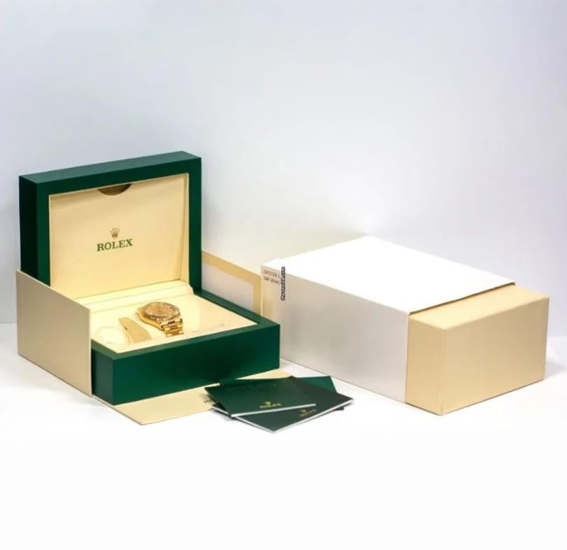 Rolex | Day-Date | 218238 | Yellow gold | 41 mm | Yellow gold | Gold | Automatic
