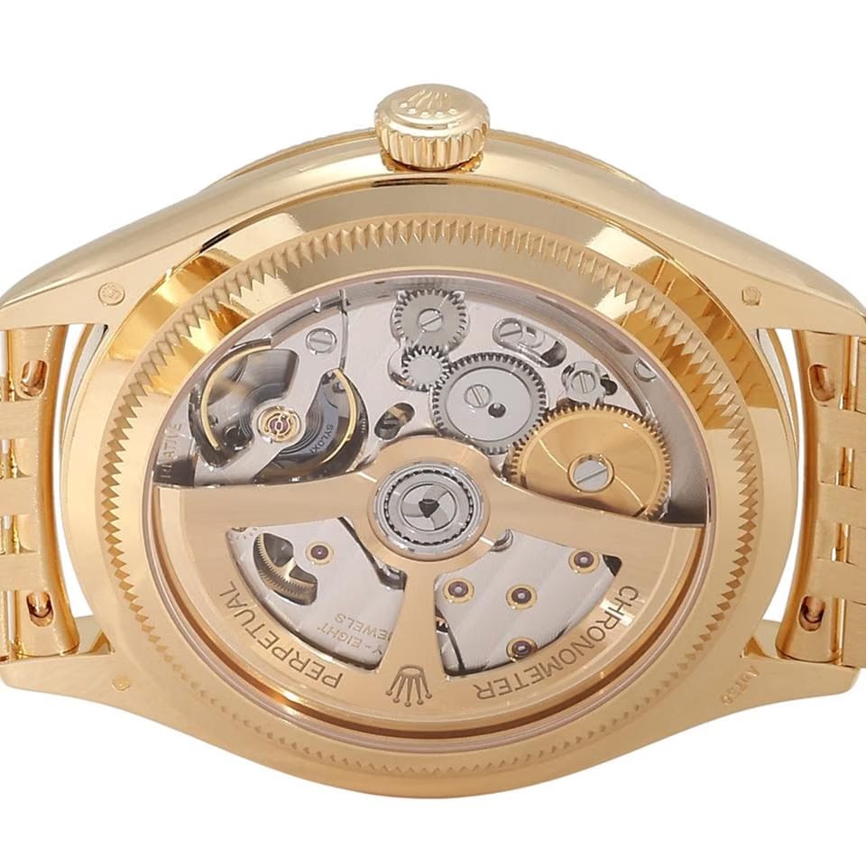Rolex | 1908 | 52508 | Yellow gold | 39 mm | Automatic