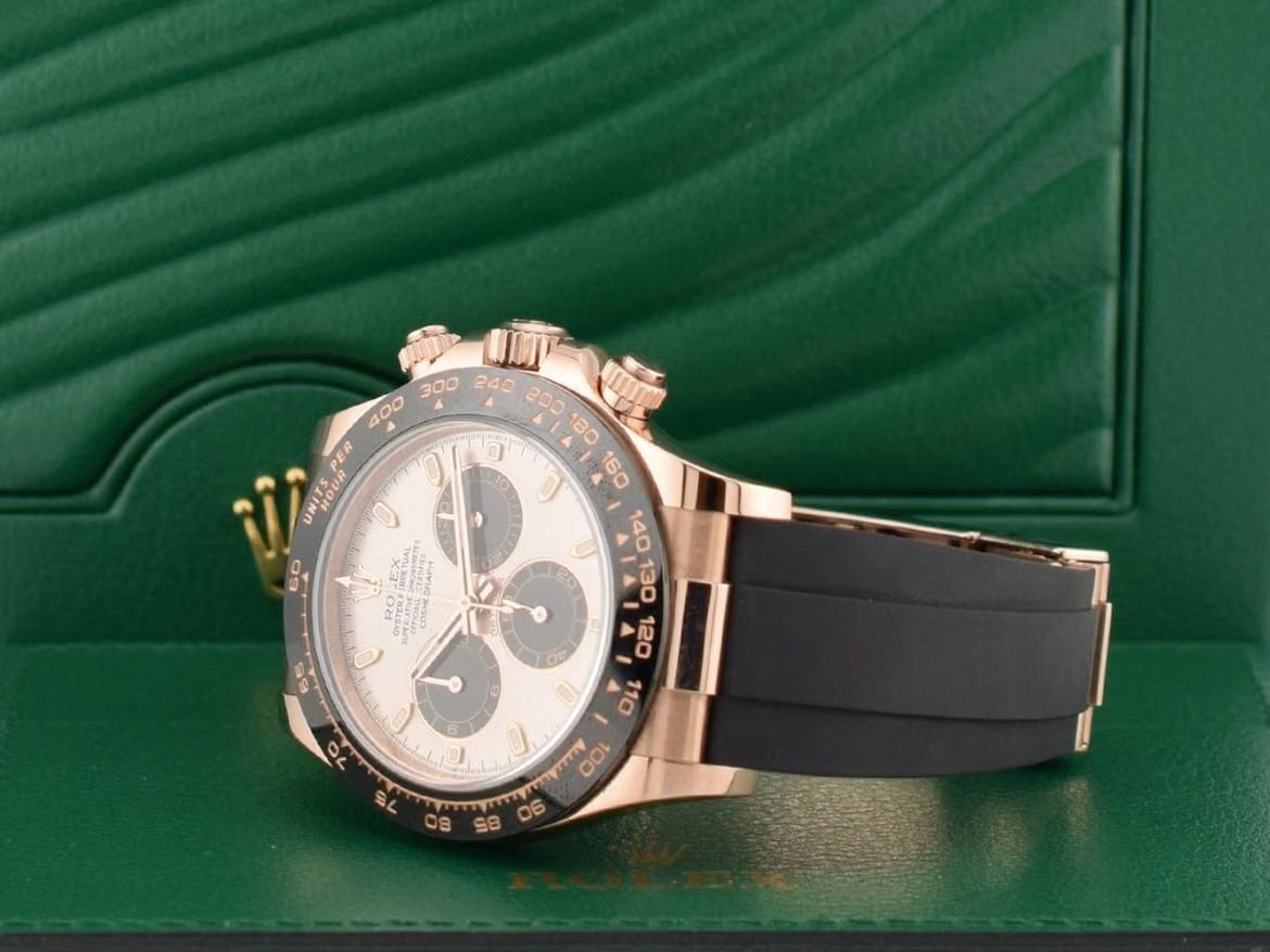 Rolex | Daytona | 116515LN | Rose gold | 40 mm | Rubber | Gold | Automatic