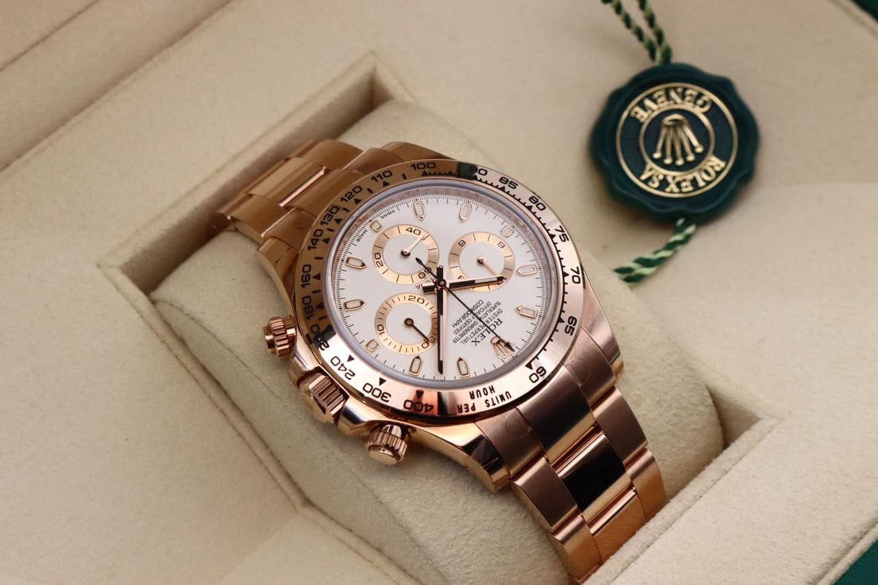 Rolex | Daytona | 116505-0005 | Rose gold | 40 mm | Champagne