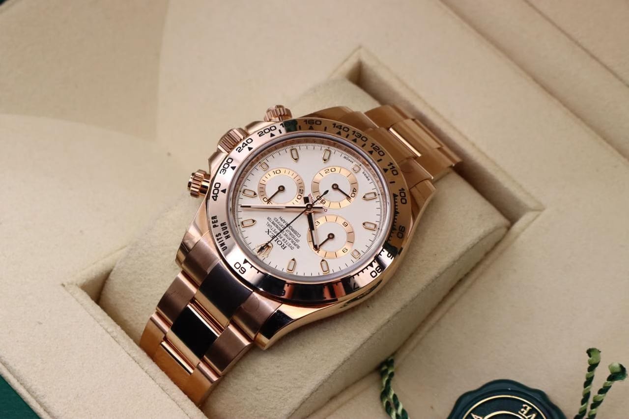 Rolex | Daytona | 116505-0005 | Rose gold | 40 mm | Champagne