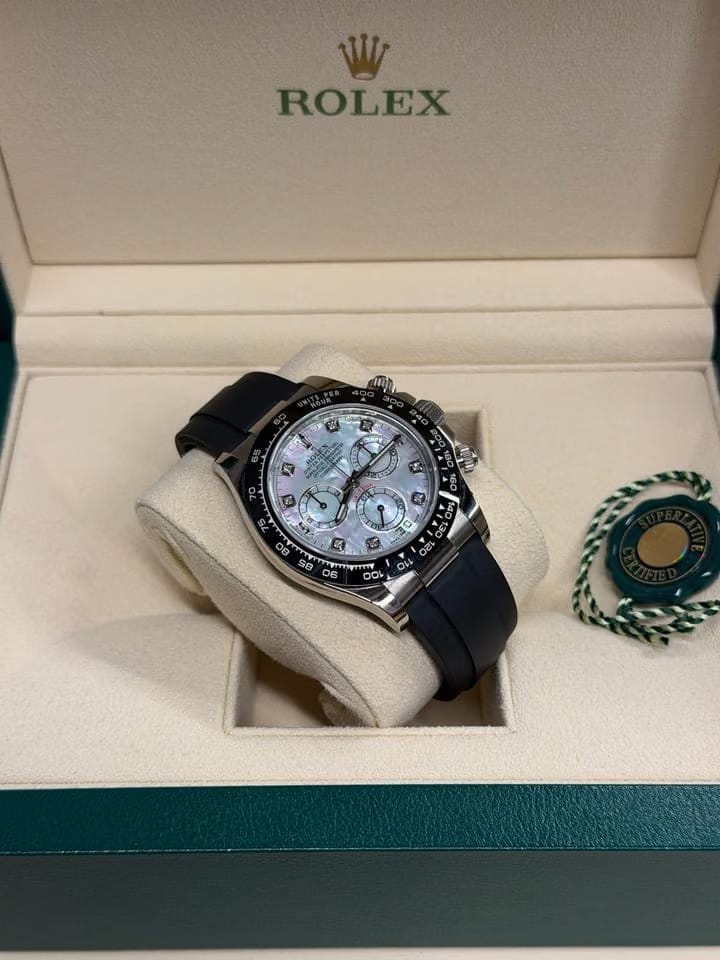 Rolex | Daytona | 116519LN | White gold | 40 x 43 mm | Rubber | Mother of pearl | Automatic