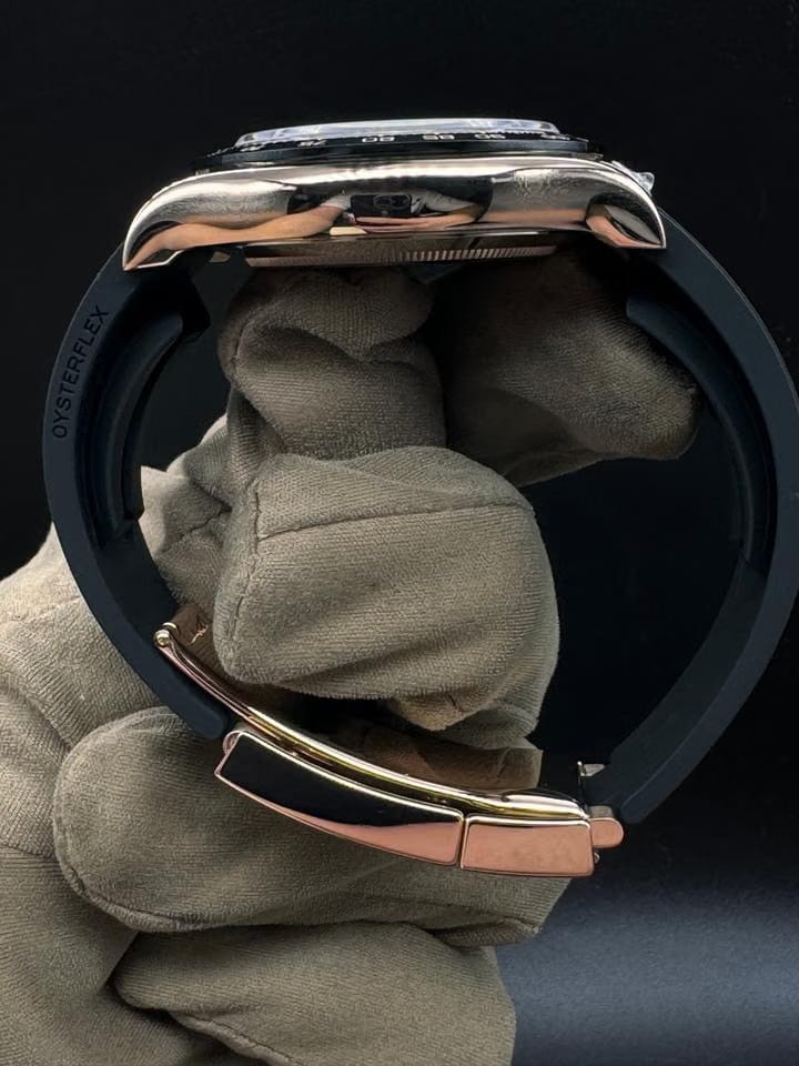 Rolex | Daytona | 116515LN | Rose gold | 40 mm | Plastic | Black | Automatic