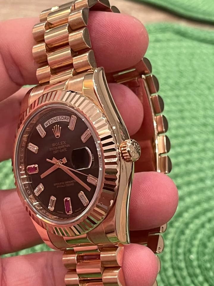Rolex | Day-Date | 218235 | Red gold | 41 x 49 mm | Rose gold | Pink | Automatic