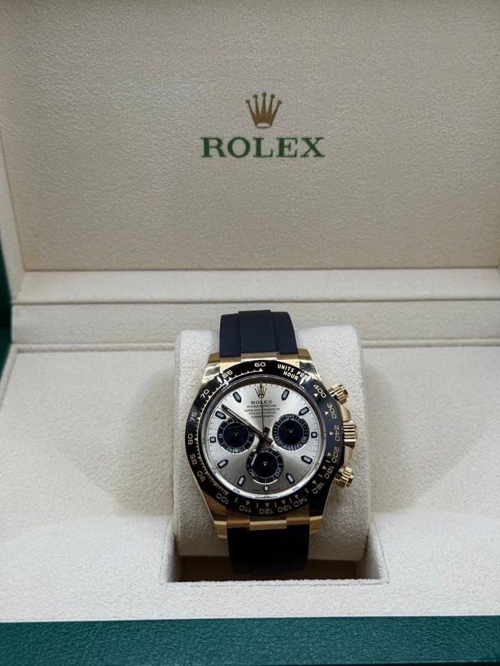 Rolex | Daytona | 116518LN | Yellow gold | 40 x 43 mm | Rubber | Champagne | Automatic