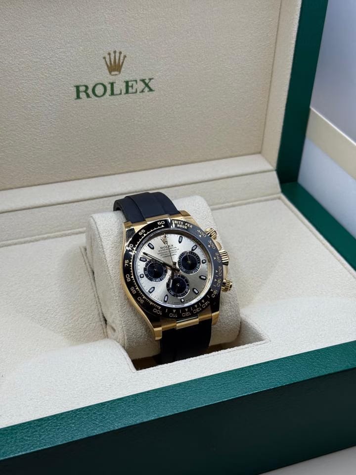 Rolex | Daytona | 116518LN | Yellow gold | 40 x 43 mm | Rubber | Champagne | Automatic