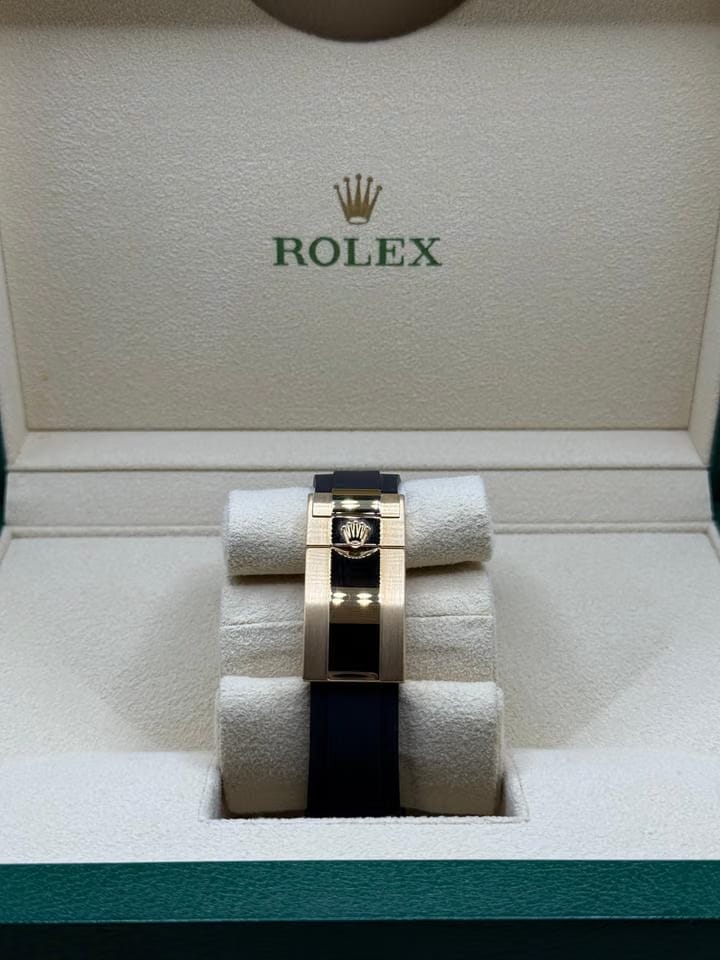 Rolex | Daytona | 116518LN | Yellow gold | 40 x 43 mm | Rubber | Champagne | Automatic