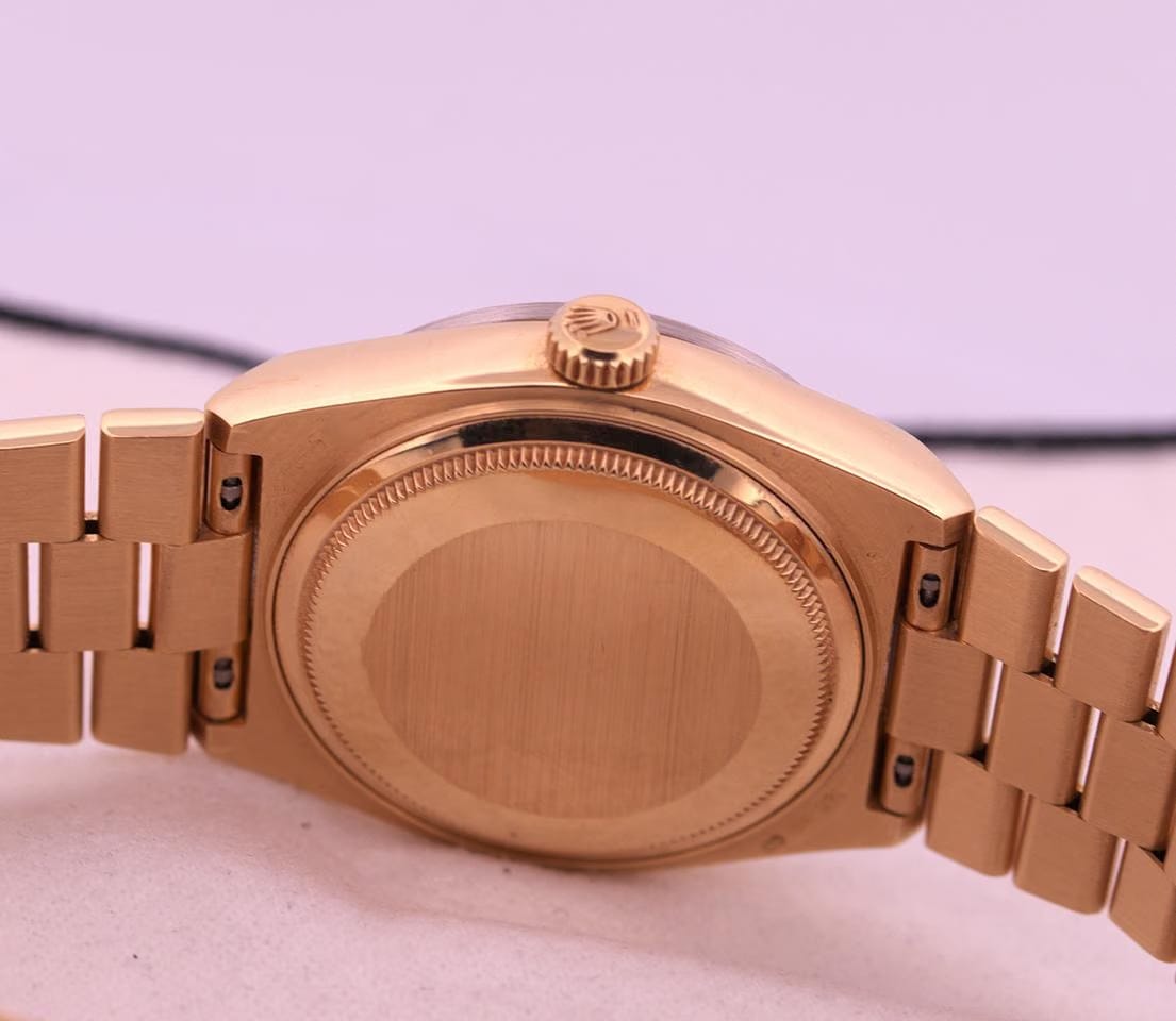 Rolex | Day-Date | 19048 | Yellow gold | 36 mm | Yellow gold | Gold | Quartz