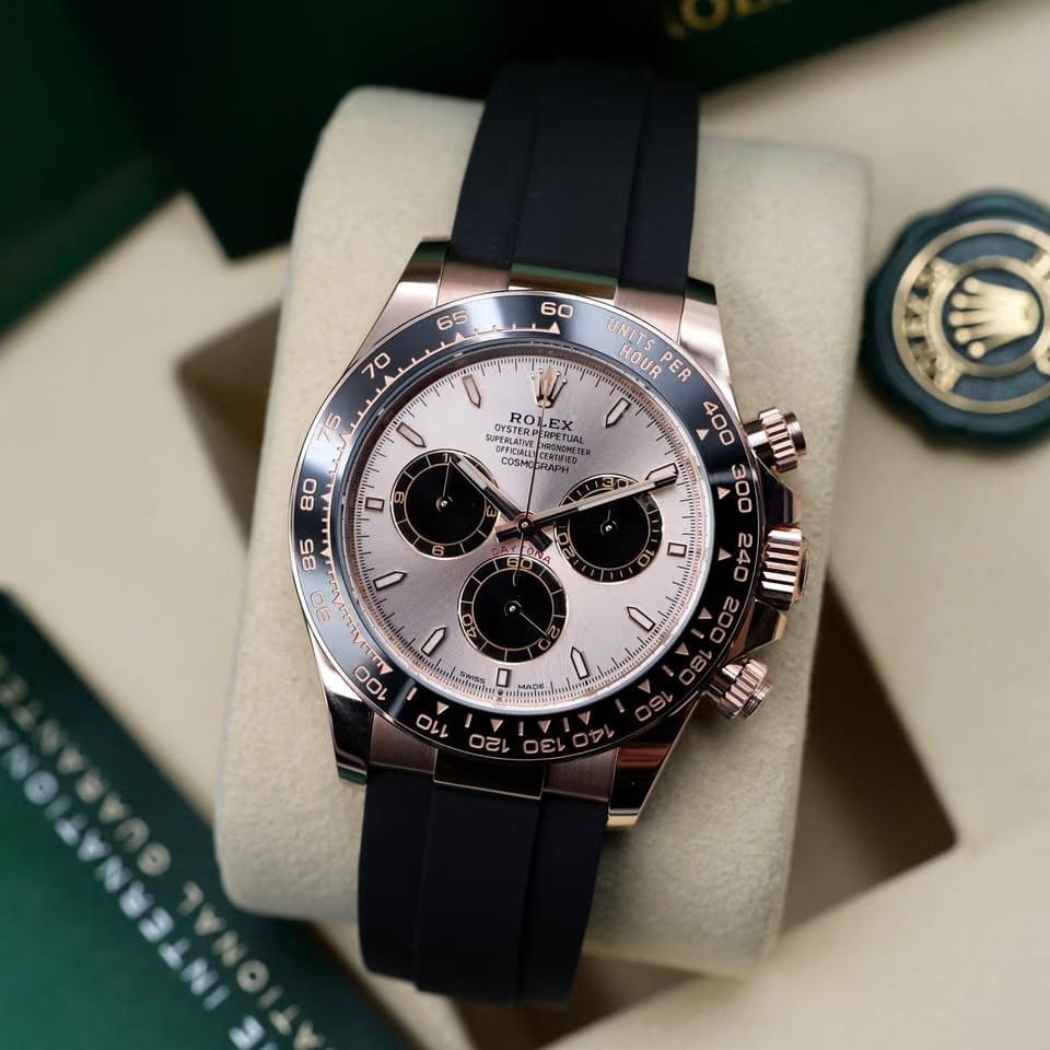 Rolex | Daytona | 126515LN | Rose gold | 40 mm | Rubber | Champagne | Automatic