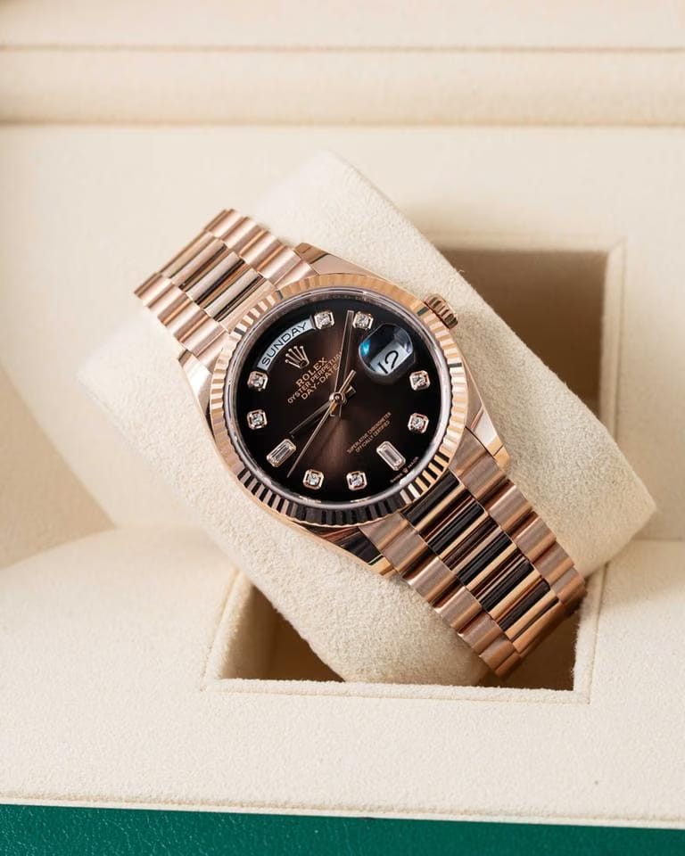 Rolex | Day-Date | 128235 | Rose gold | 36 mm | Brown | Automatic