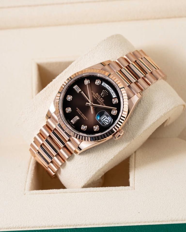 Rolex | Day-Date | 128235 | Rose gold | 36 mm | Brown | Automatic