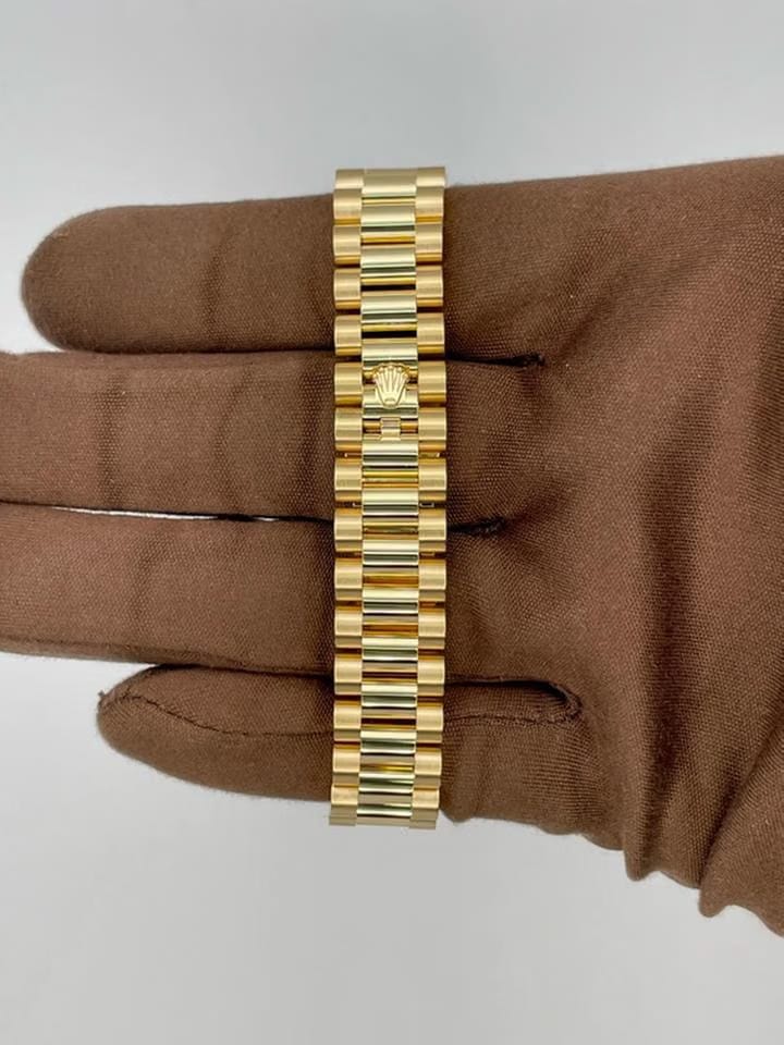 Rolex | Datejust | 279138RBR | Yellow gold | 28 mm | Mother of pearl
