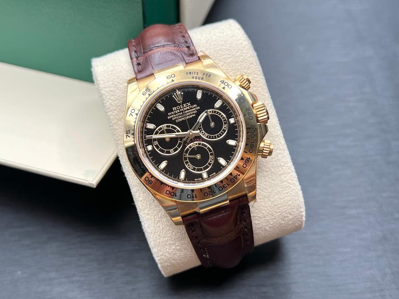 Rolex | Daytona | 116518LN | Yellow gold | 40 mm | Leather | Black | Automatic