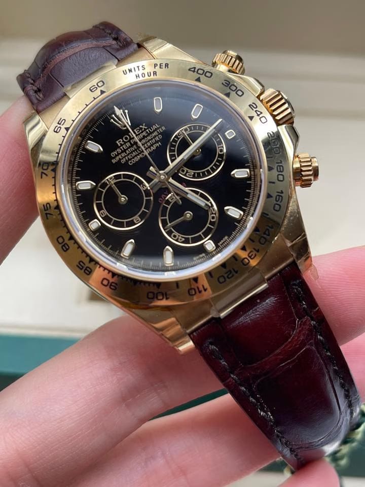 Rolex | Daytona | 116518LN | Yellow gold | 40 mm | Leather | Black | Automatic