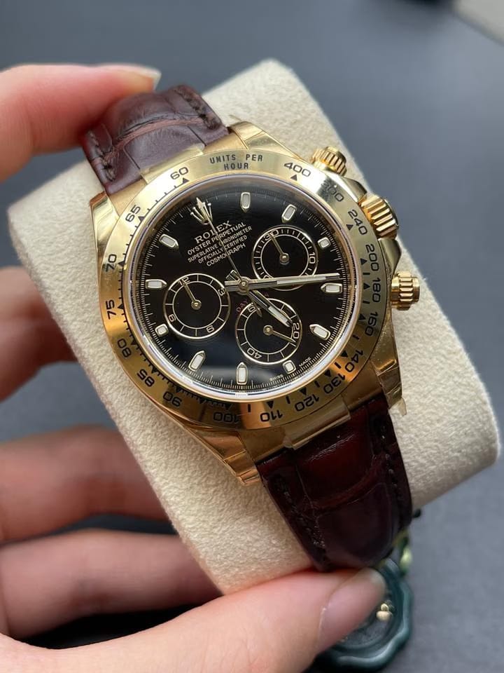 Rolex | Daytona | 116518LN | Yellow gold | 40 mm | Leather | Black | Automatic