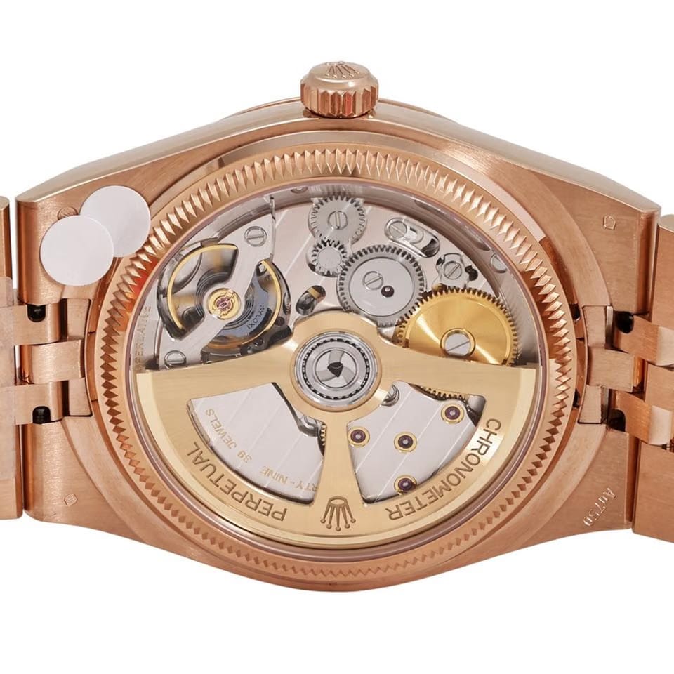 Rolex | Land-Dweller | 127235 | Red gold | 36 mm | Automatic