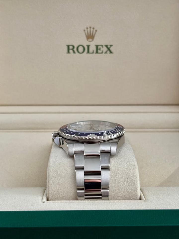 Rolex | GMT-Master II | 126719BLRO | Yellow gold | 40 mm | Rubber | Meteorite | Automatic