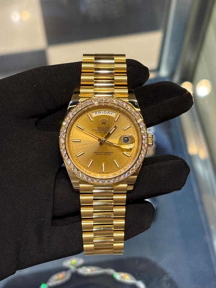 Rolex | Day-Date | 228348RBR | Yellow gold | 40 x 48 mm | Yellow gold | Champagne | Automatic