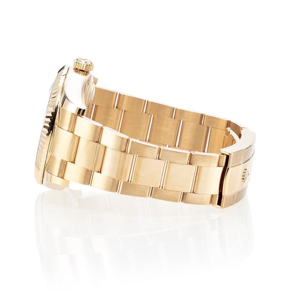 Rolex | Sky-Dweller | 336938 | Yellow gold | 42 mm | Yellow gold | Silver | Automatic