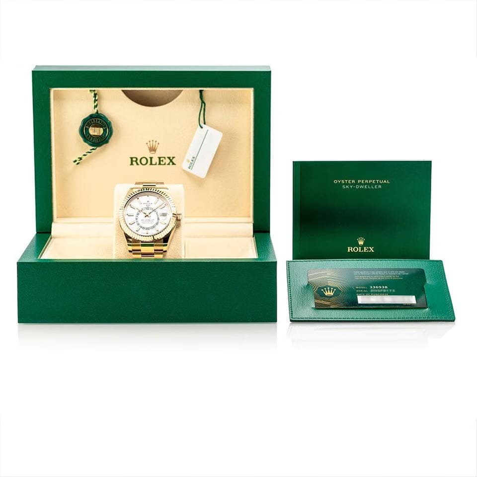 Rolex | Sky-Dweller | 336938 | Yellow gold | 42 mm | Yellow gold | Silver | Automatic